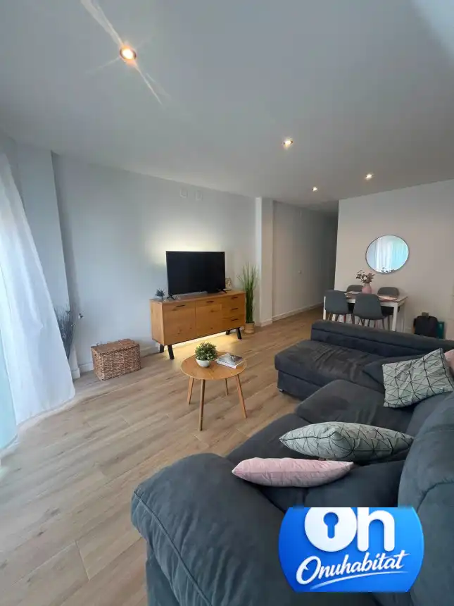 Sala de estar de Piso en venta en Valverde del Camino con Aire acondicionado, Amueblado y Balcón