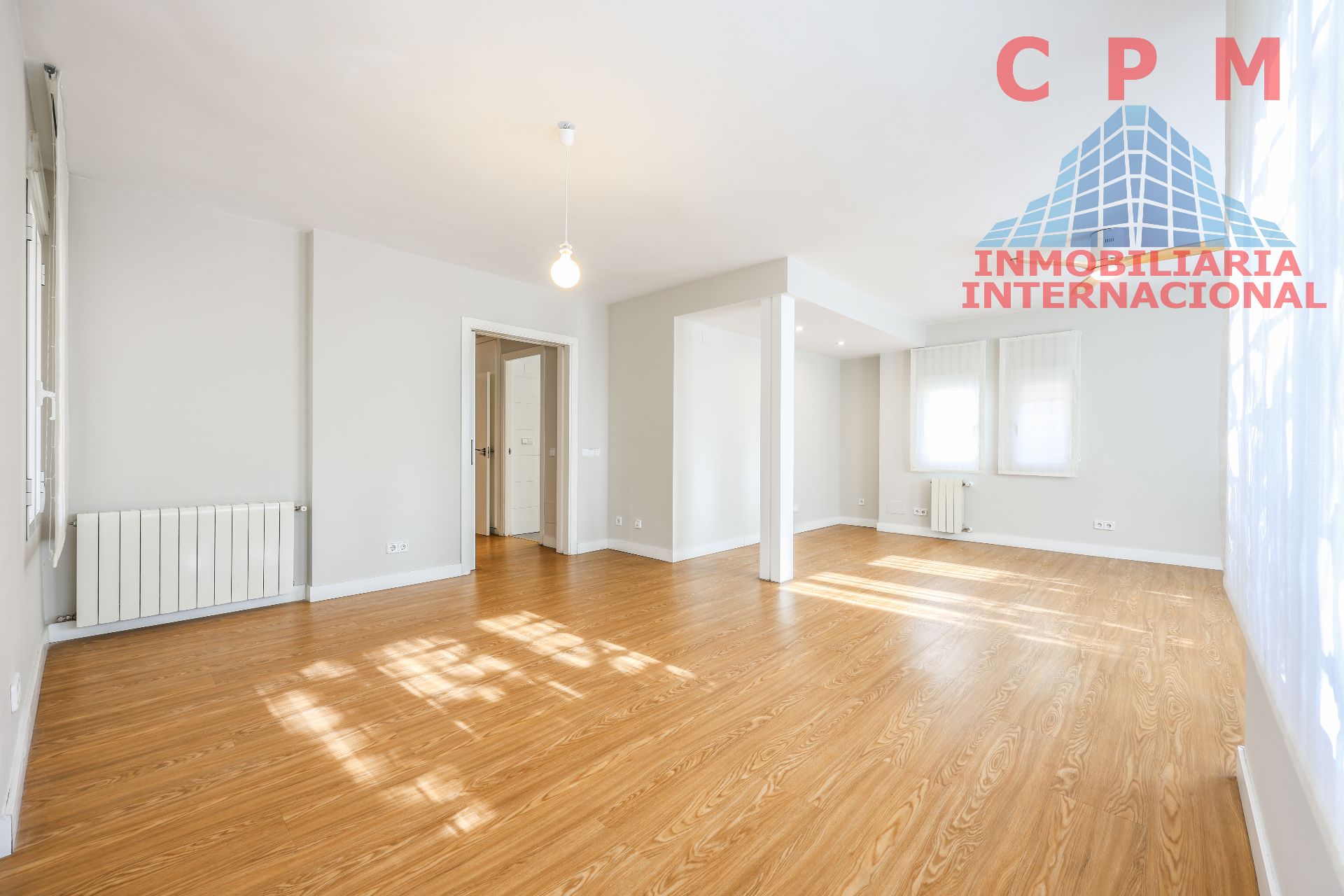 Single-family semi-detached to rent in  Madrid Capital  with Air Conditioner, Heating and Private garden