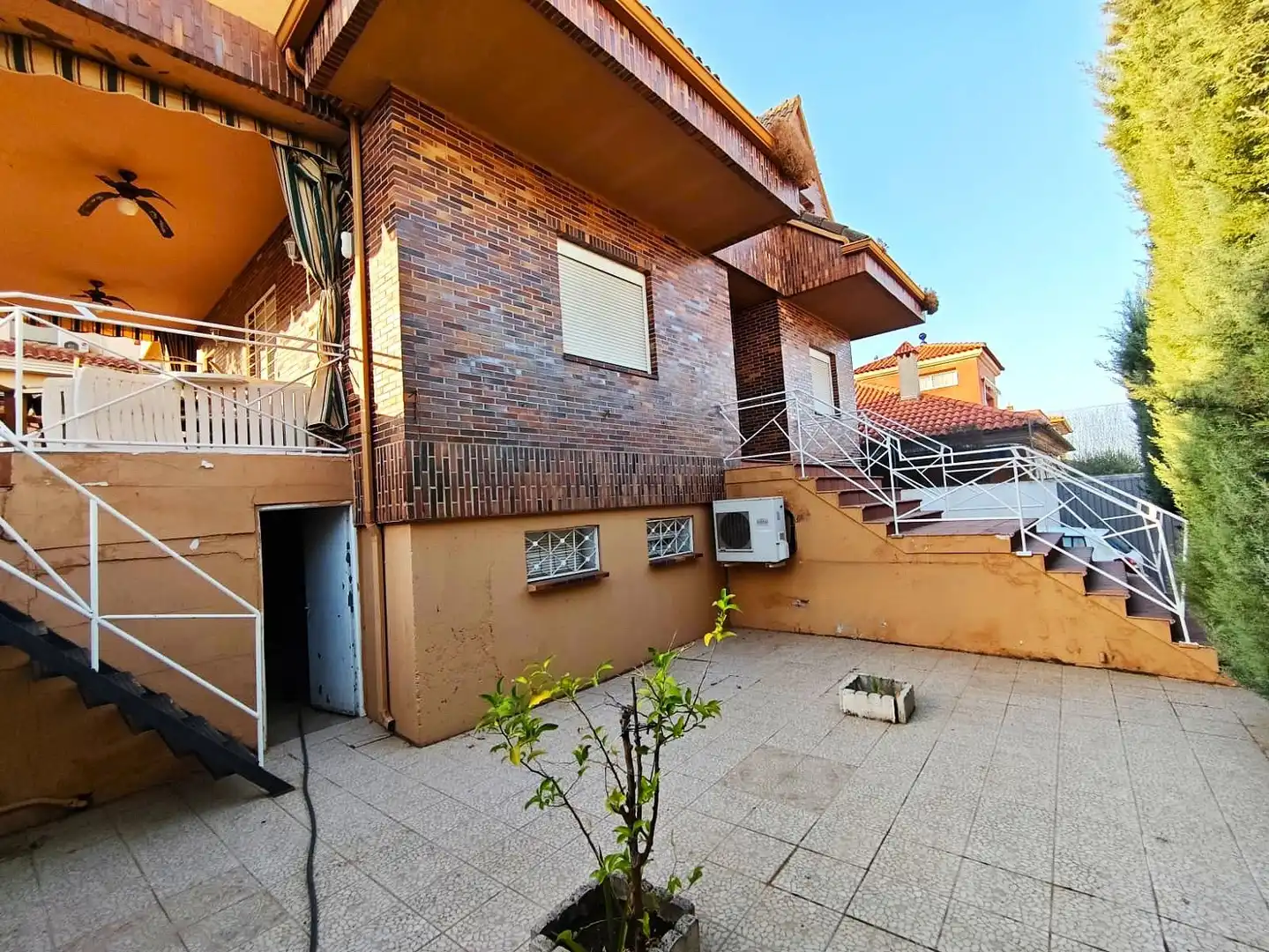 Vista exterior de Casa o chalet en venta en Mérida con Aire acondicionado, Calefacción y Jardín privado