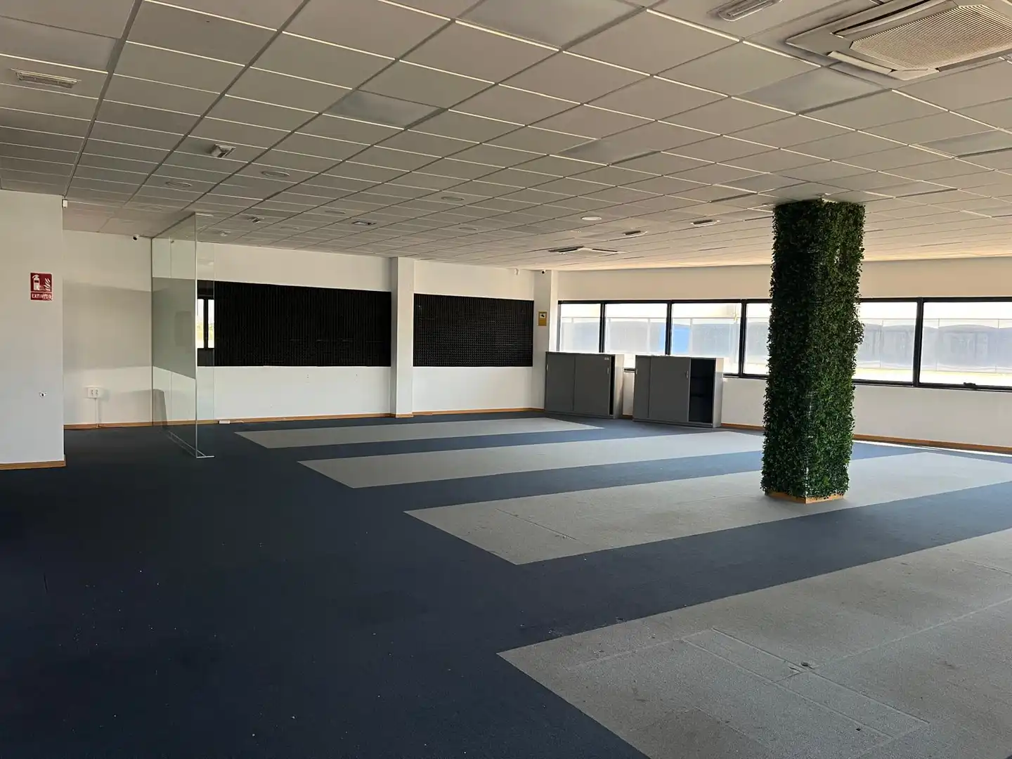 Industriegebäude mit Aufzug zur Miete in Periurbano Este - Campiña, imagen 12