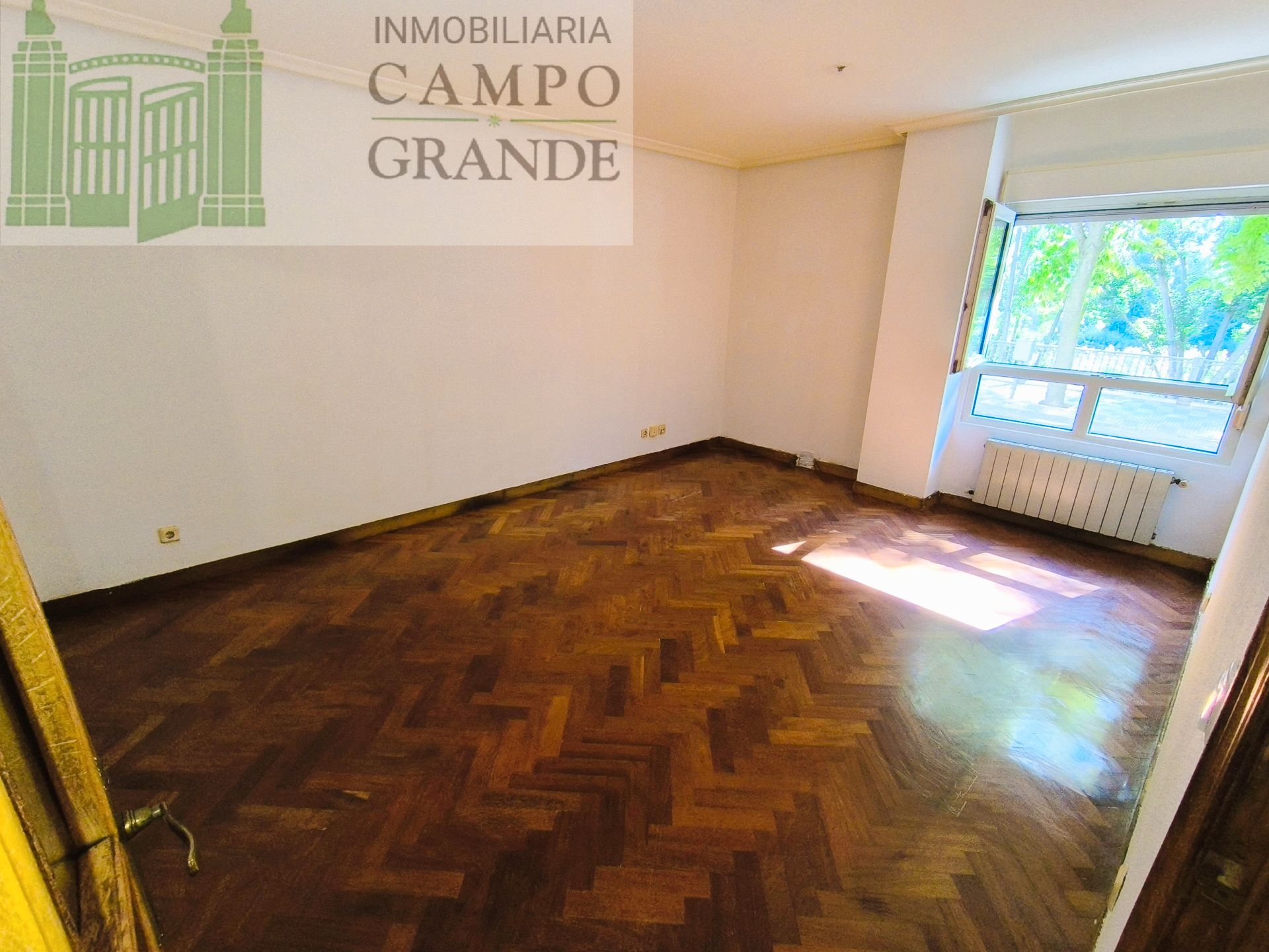 Dormitori de Planta baixa en venda en Palencia Capital amb Calefacció i Traster