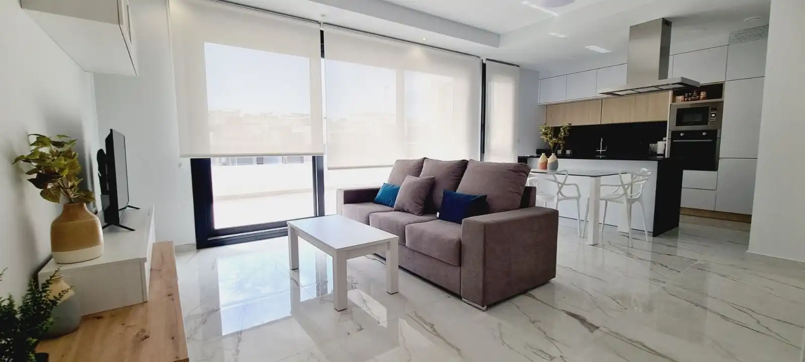 Penthouse with pool for sale in Orihuela Costa, imagen 2