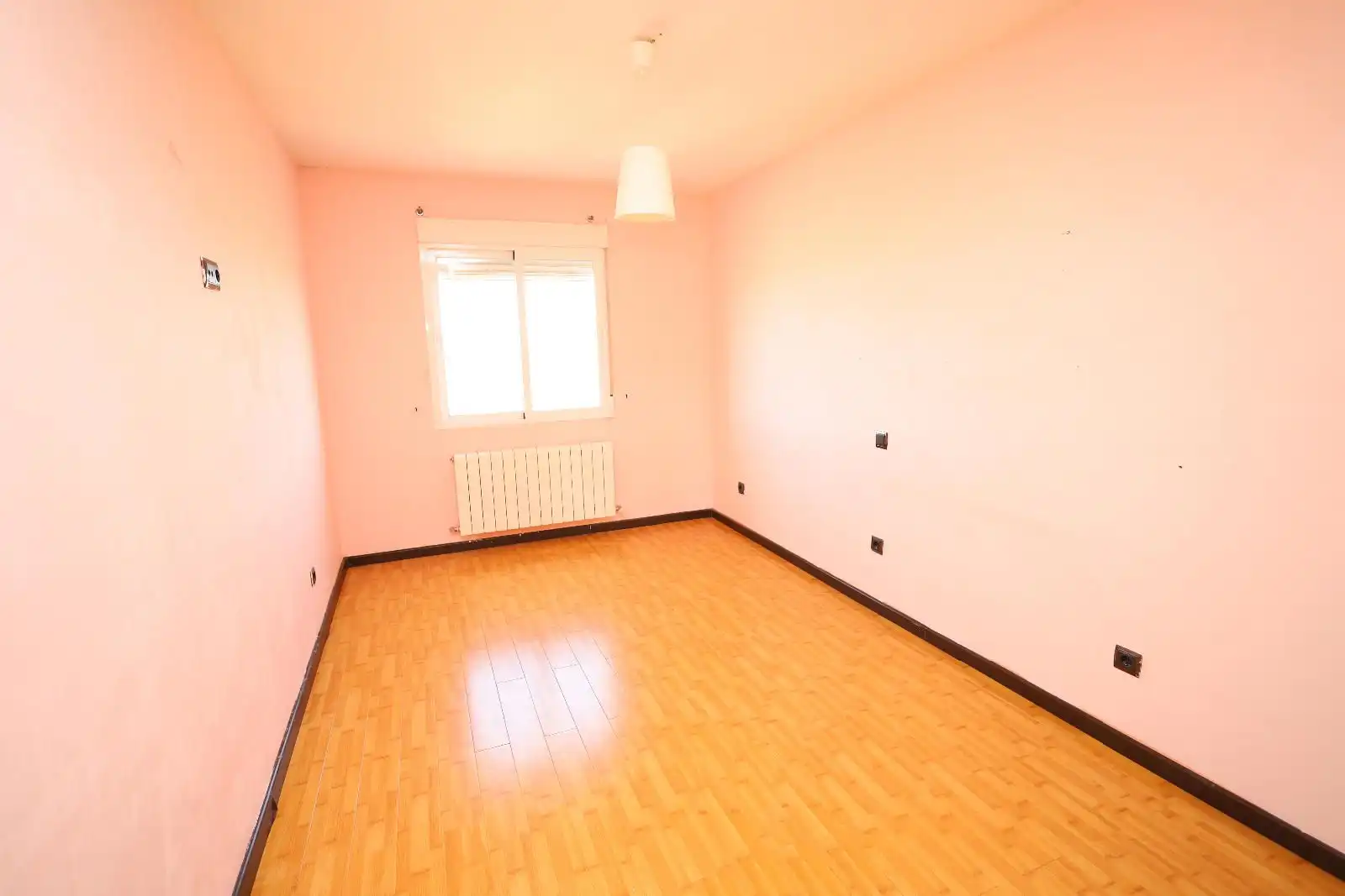 Bedroom of Detached homes for sale in Las Ventas de Retamosa  with Air Conditioner, Heating and Private garden