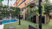 Terrassa de Casa adosada en venda en Vegas del Genil amb Aire condicionat, Calefacció i Jardí privat