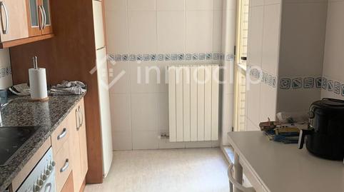 Photo 3 of Flat for rent in Calle Poeta Jesús Rasuero, Pizarrales, Salamanca Capital