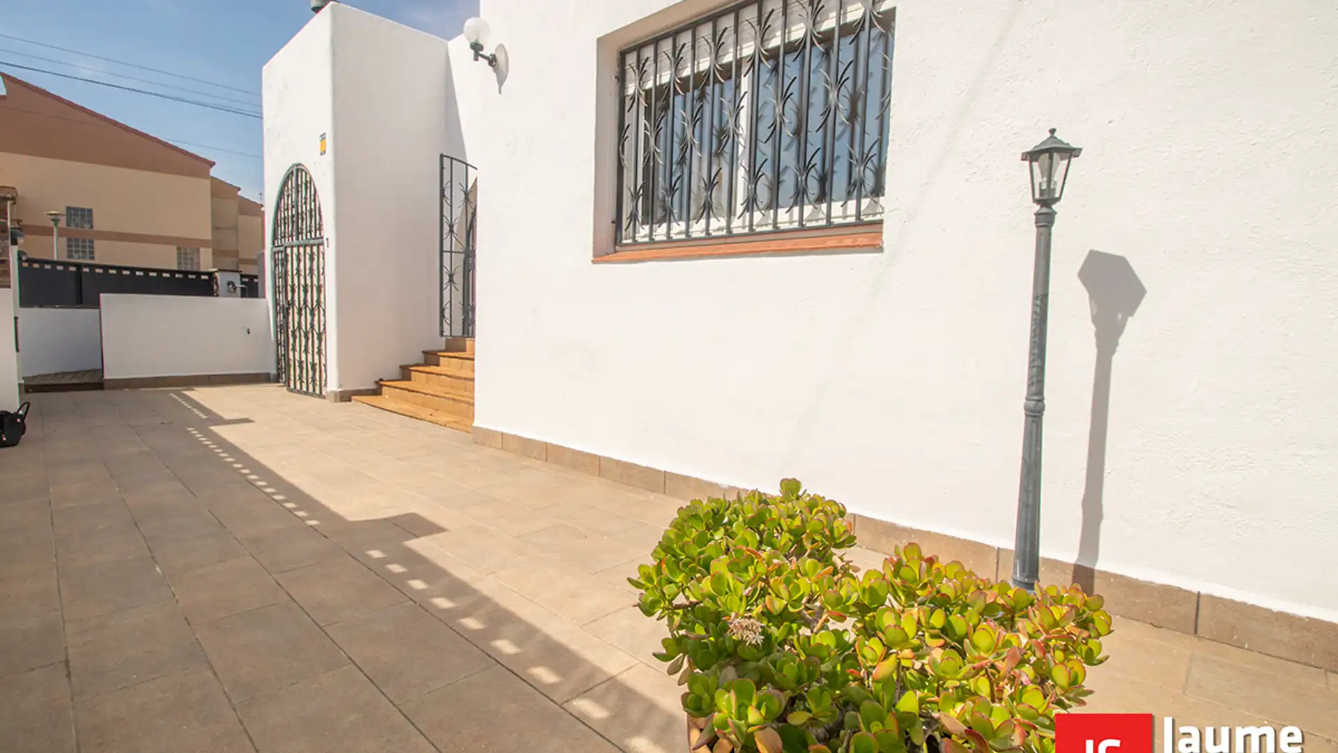 Exterior view of Single-family semi-detached for sale in Torredembarra  with Heating, Private garden and Terrace