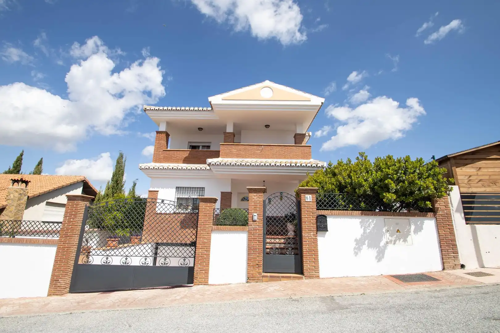 Casa con terrazza in vendita a Calle FUENTE ENCAÑA