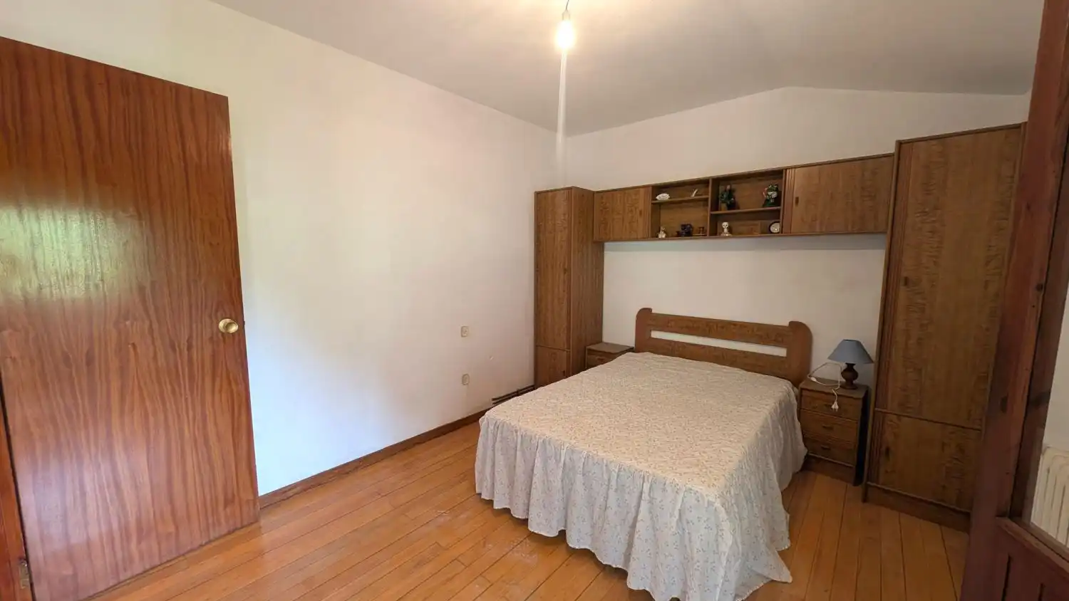 Schlafzimmer von Wohnung zum Verkauf in Vega de Pas mit Heizung, Abstellraum und Möbliert