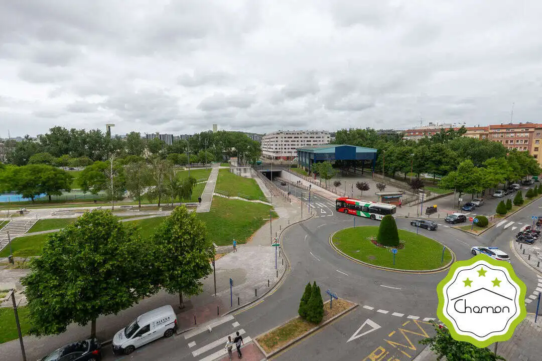 Exterior view of Flat for sale in Barakaldo   with Heating, Storage room and Balcony