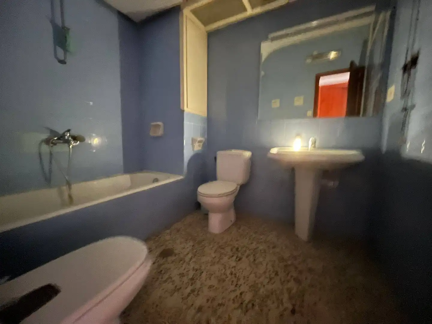 Bathroom of Flat for sale in Elche / Elx  with Storage room and Balcony