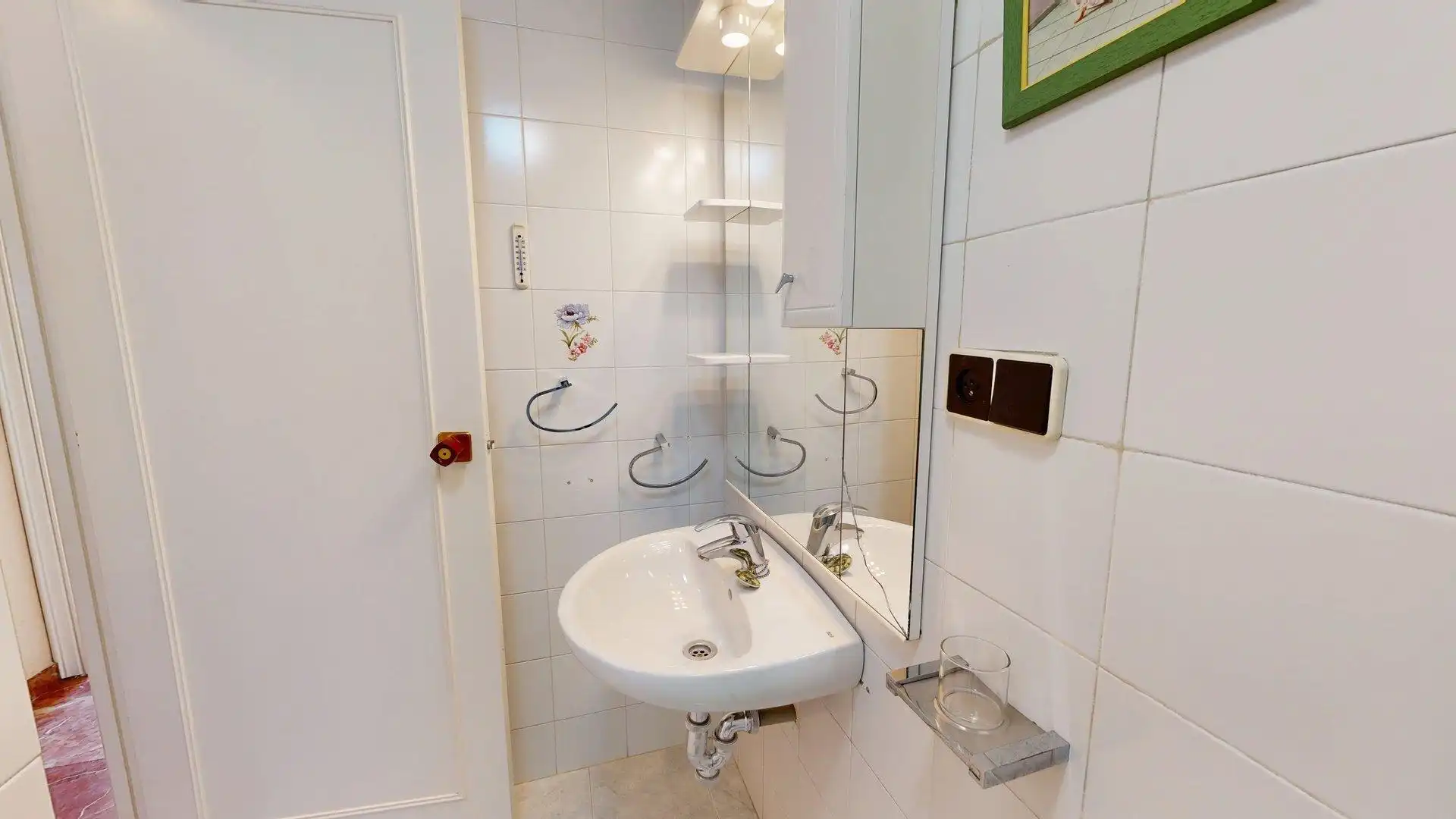 Bany de Apartament de lloguer en Elche / Elx amb Aire condicionat, Calefacció i Jardí privat
