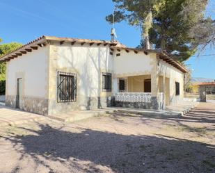 Vista exterior de Casa o xalet en venda en Sax amb Calefacció, Jardí privat i Terrassa