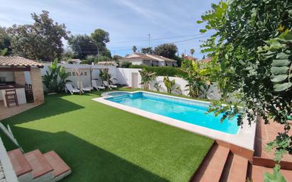 Swimming pool of House or chalet for sale in L'Eliana  with Air Conditioner, Terrace and Swimming Pool