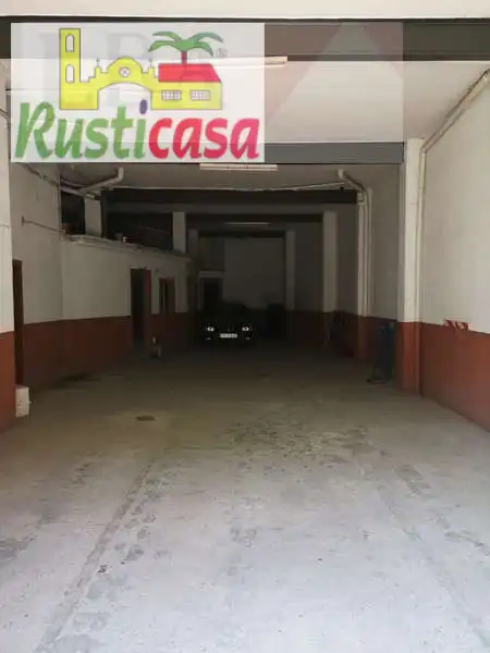 Parking de Piso en venta en Bailén con Aire acondicionado, Terraza y Trastero