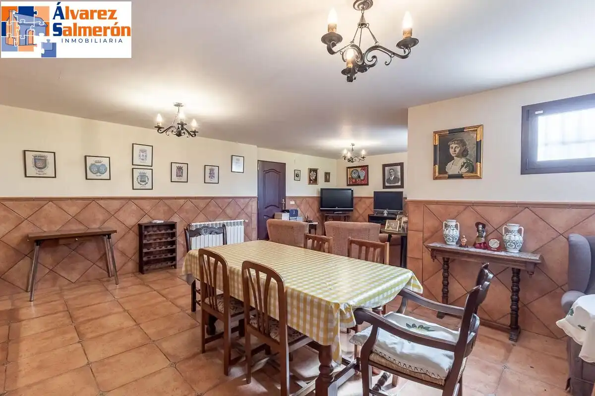 Casa con jardín en venta en Calle MARIANA PINEDA, imagen 46