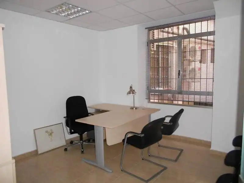 Oficina de alquiler en Murcia