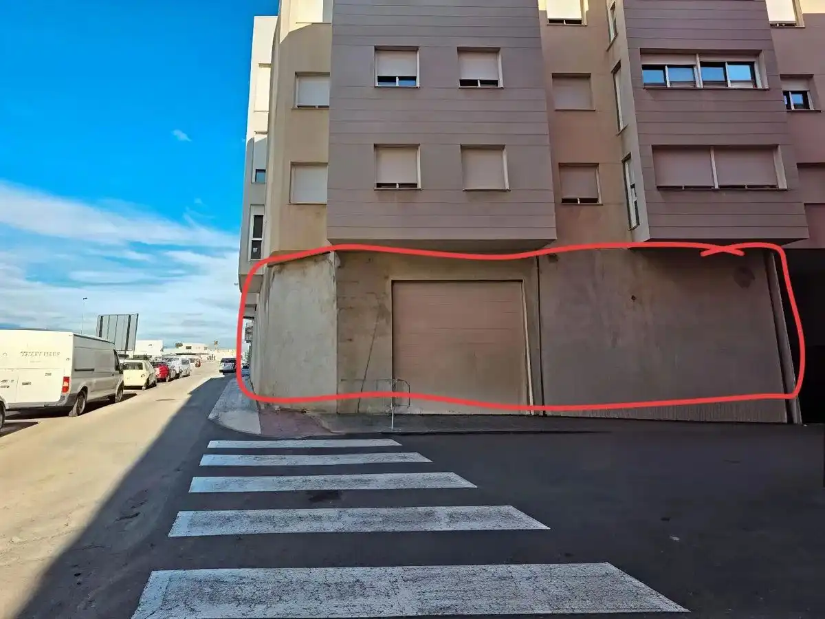 Local comercial de lloguer a Peris Fuentes 16, imagen 8