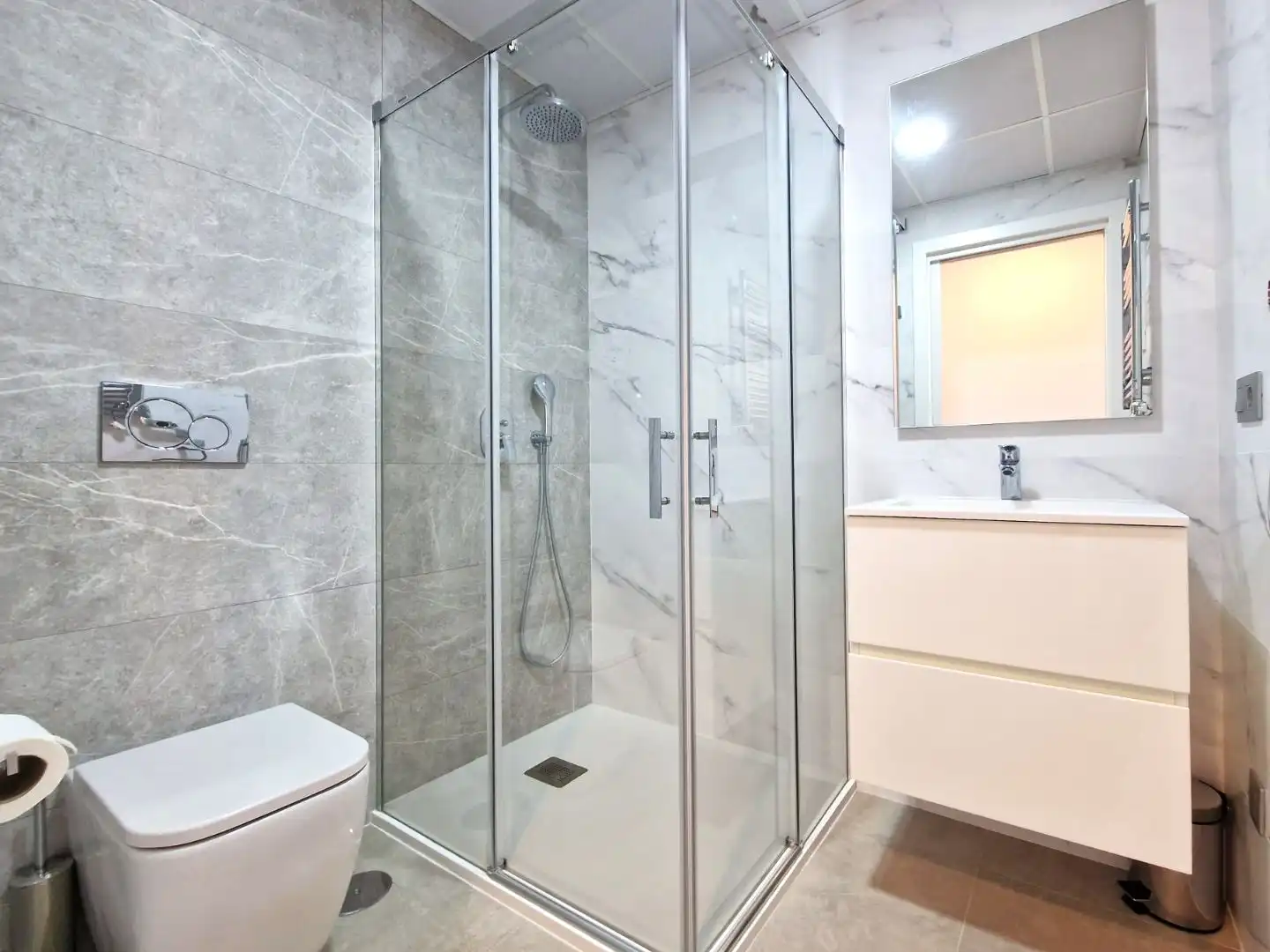 Flat with lift for sale in Avda. Republica Argentina 6, imagen 17