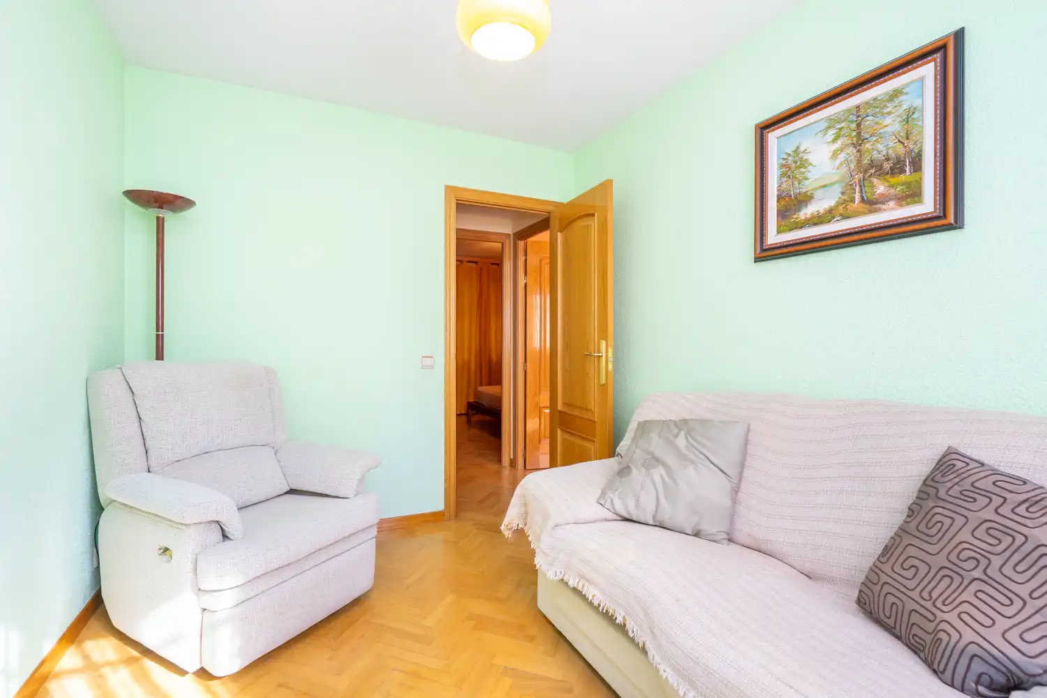 Habitación de Piso en venta en Móstoles con Calefacción, Terraza y Piscina comunitaria