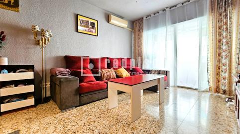 Foto 2 de Pis en venda a Reyes, Parla