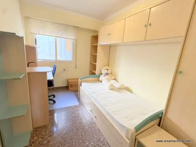 Bedroom of Flat for rent in Paterna  with Air Conditioner, Furnished and Balcony