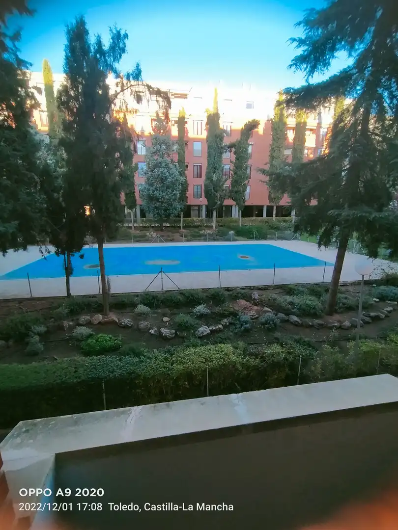 Piscina de Piso de alquiler en Toledo con Aire acondicionado, Calefacción y Jardín privado