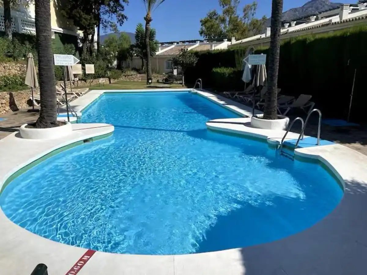 Apartment with pool for sale in Aloha Pueblo 30, imagen 17