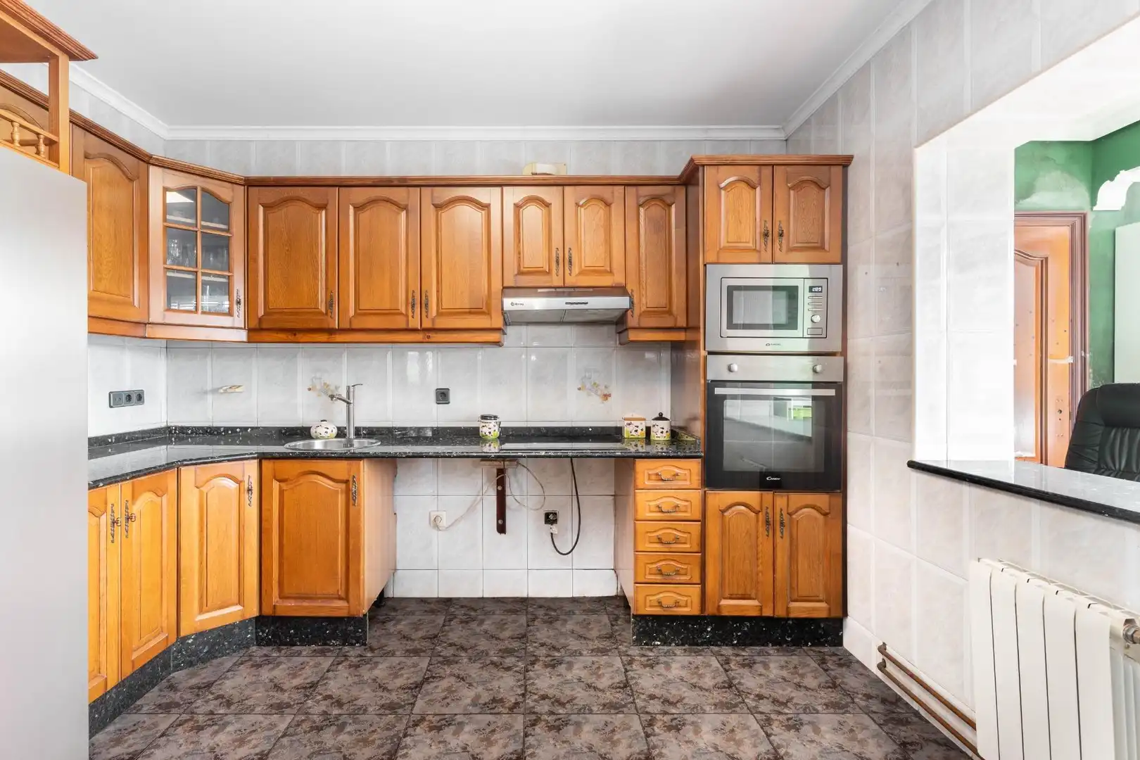 Cocina de Casa o chalet en venta en Carreño con Calefacción, Jardín privado y Trastero
