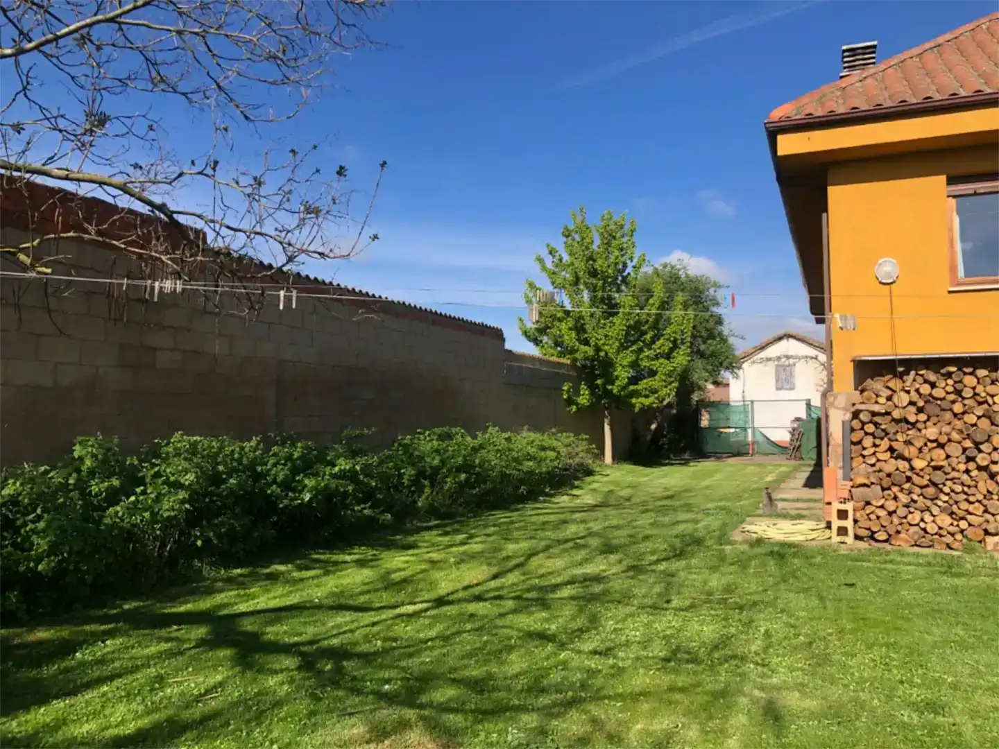 Jardí de Casa o xalet en venda en Villaturiel