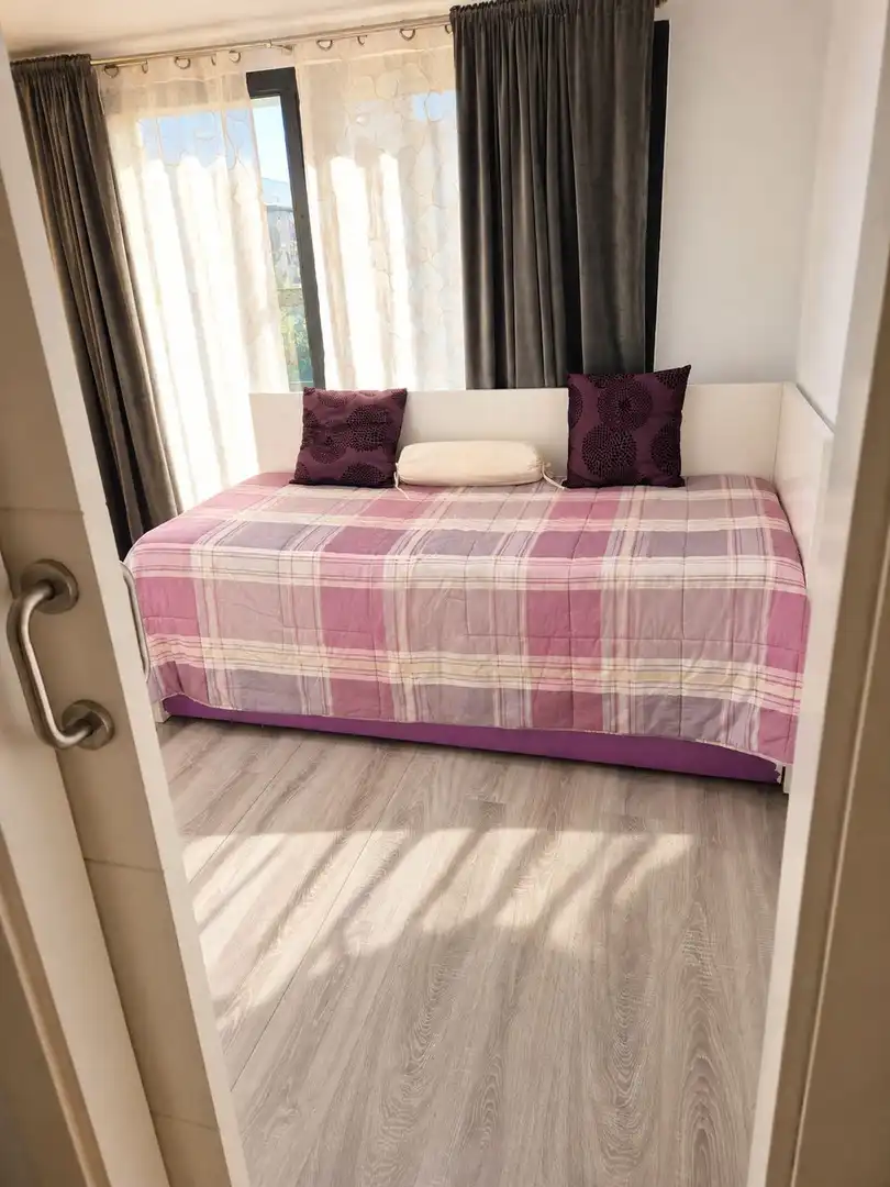 Habitación de Dúplex en venta en Madrid con Aire acondicionado, Jardín privado y Terraza
