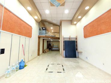 Local comercial en venda a Gumersindo Azcárate