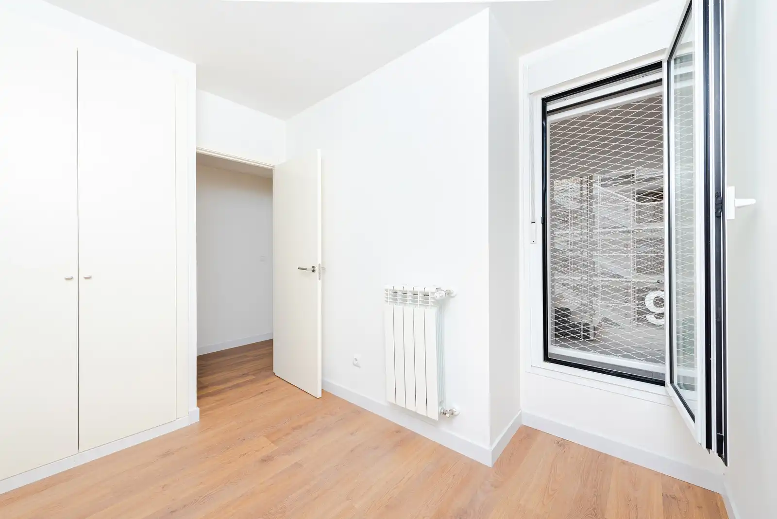 Schlafzimmer von Wohnung zur Miete in Móstoles mit Abstellraum