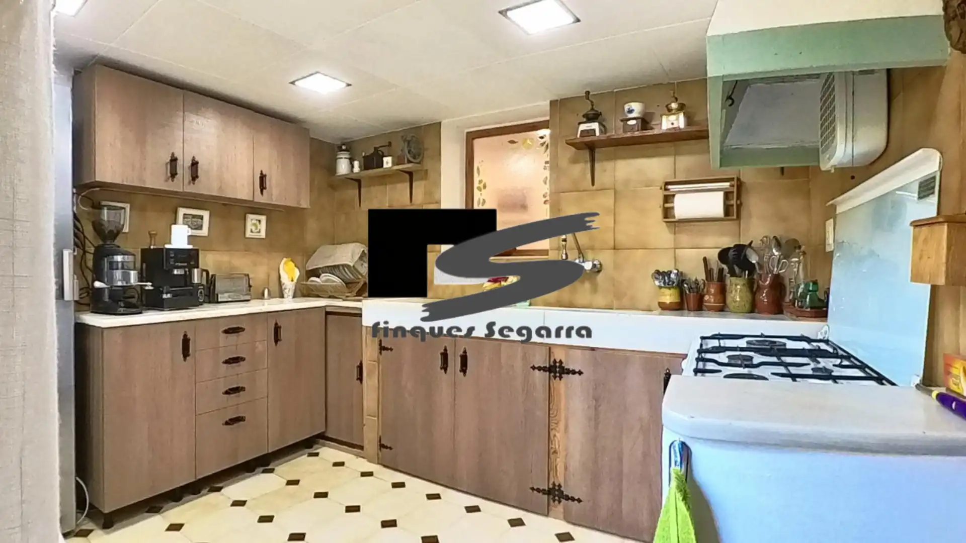 Cuina de Casa o xalet en venda en Talavera amb Calefacció, Terrassa i Moblat