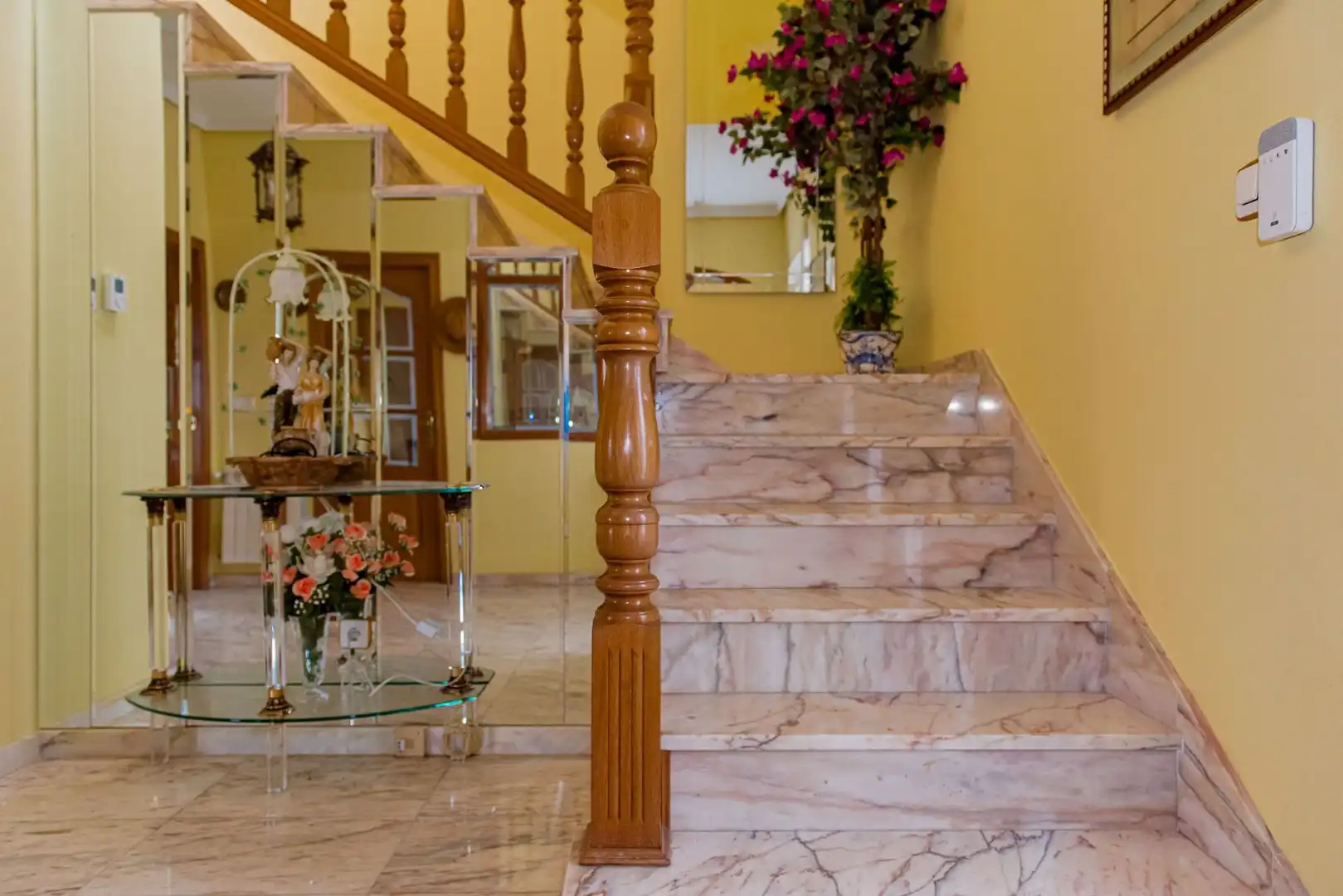 Casa o chalet en venta en Ponferrada con Calefacción, Jardín privado y Terraza