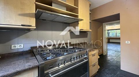 Foto 4 de Piso en venta en De Emilio Rubín, Colina, Madrid