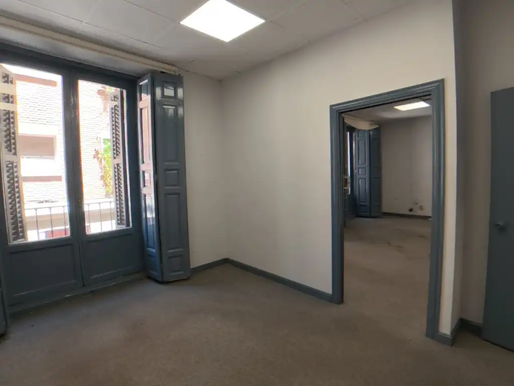 Wohnung zum Verkauf in Calle Cervantes, Cortes - Huertas