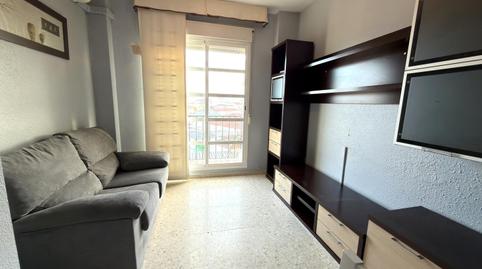 Foto 2 de Piso de alquiler en San Roque - Ronda Norte, Badajoz Capital