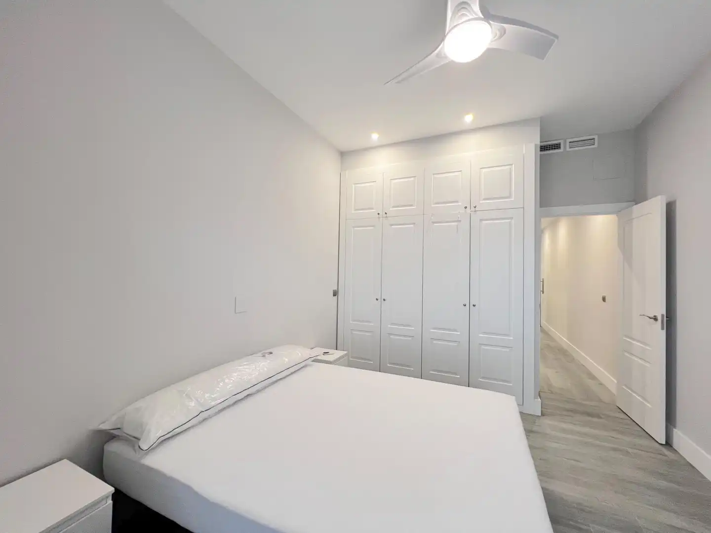 Bedroom of Flat for rent in Barrio de Salamanca