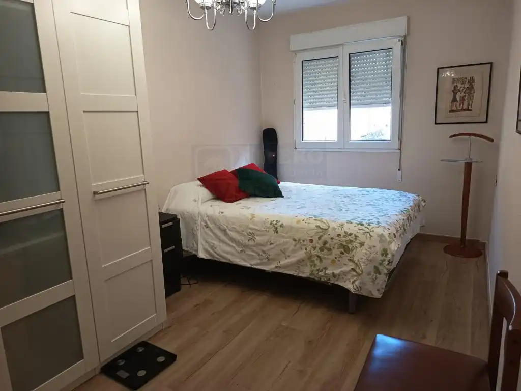 Dormitori de Pis en venda en Gijón 