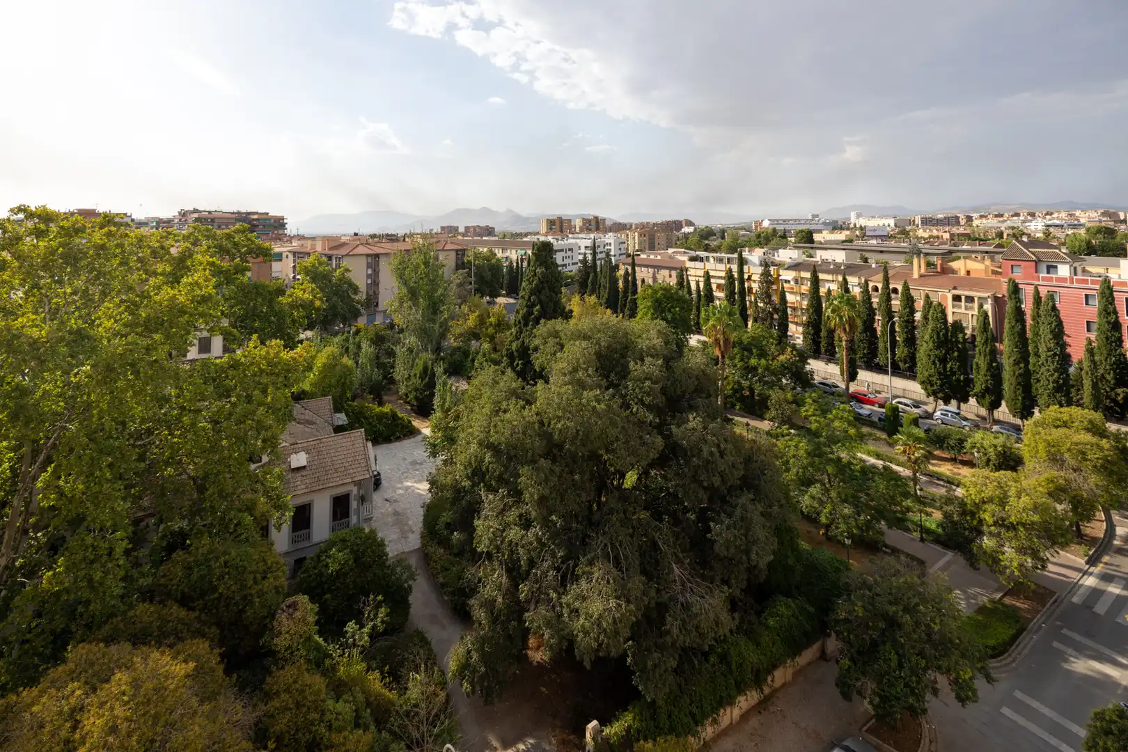 Exterior view of Flat for rent in Granada  with Air Conditioner, Heating and Terrace