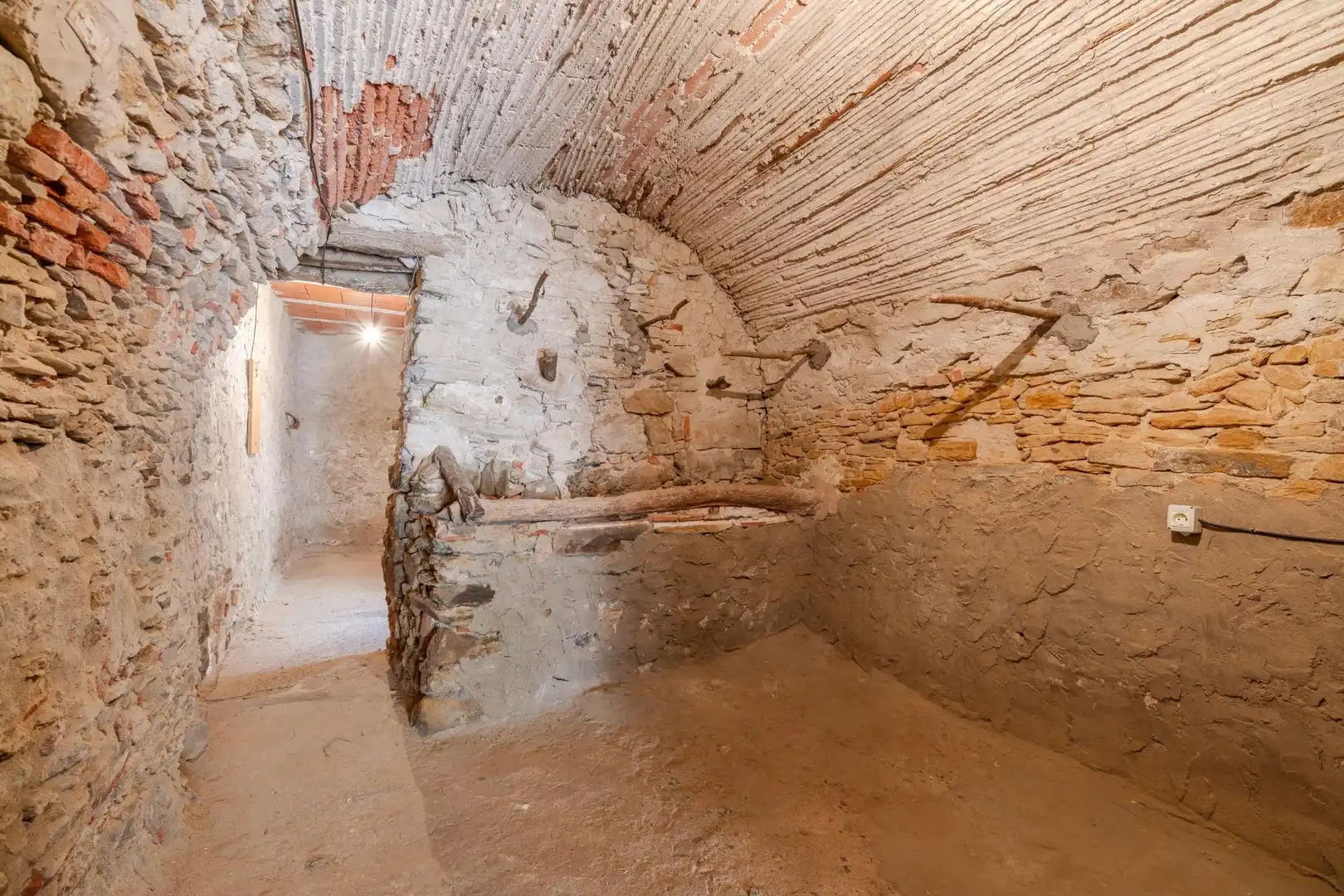 Country homes for sale in Gualta  with Heating, Storage room and Alarm