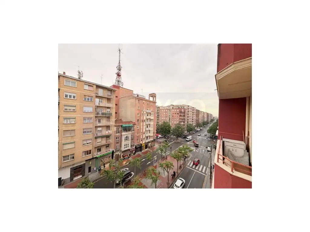 Piso con ascensor en venta en Avenida De La Paz, imagen 12