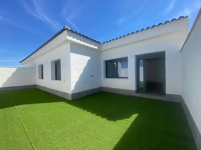 Exterior view of Detached homes for sale in Mazarambroz