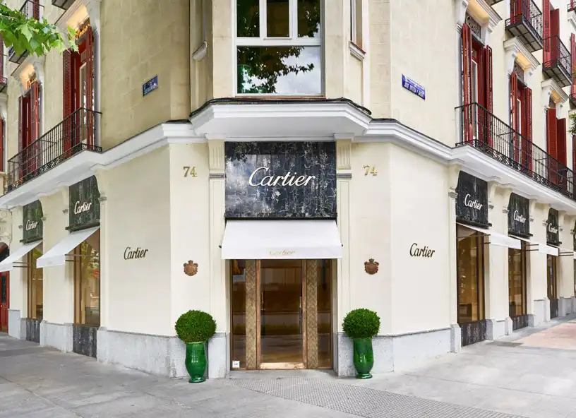 Exterior view of Commercial properties for sale in Madrid  with Furnished