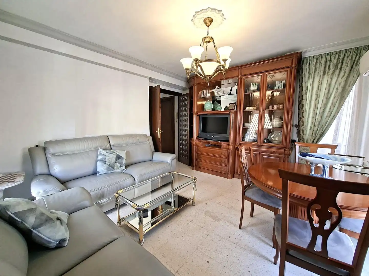 Living room of Flat for sale in Cúllar Vega  with Terrace, Storage room and Balcony