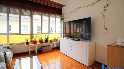 Foto 3 de Piso en venta en Barreda - Colonia Santo Domingo, 60, Inmobiliaria - Barreda, Torrelavega