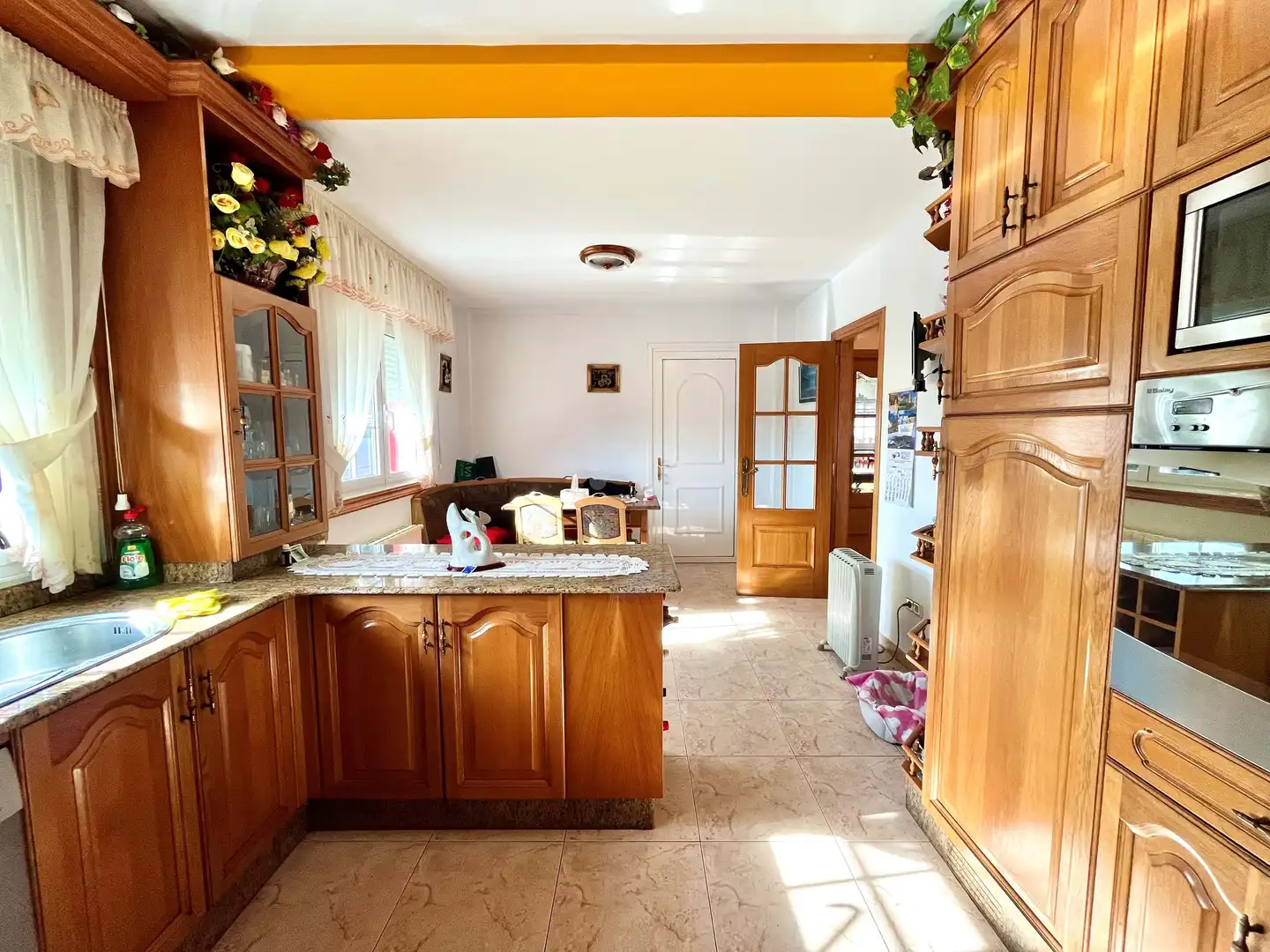 Cocina de Casa o chalet en venta en Culleredo con Calefacción, Terraza y Piscina