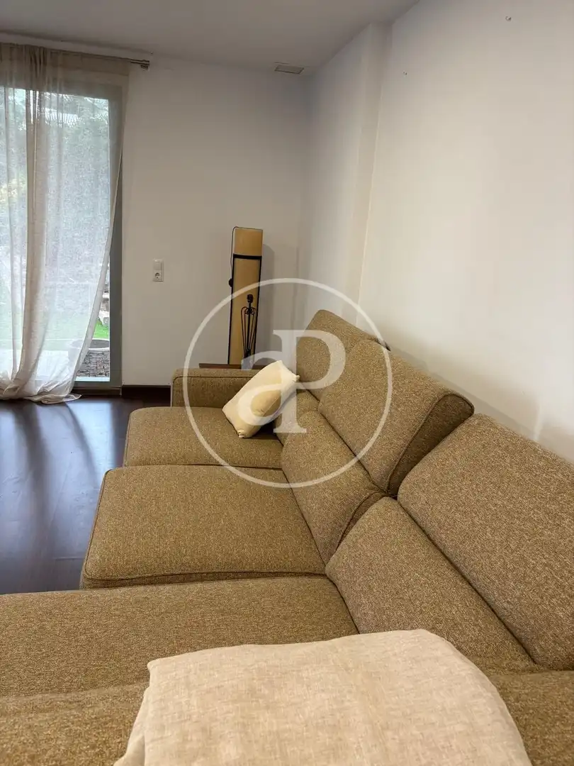 Living room of Houses for rent in Torrent  with Air Conditioner, Heating and Private garden
