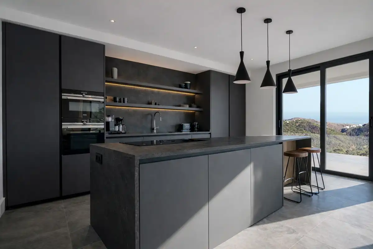 Chalet con piscina en venta en Montemayor - Marbella Club, imagen 3