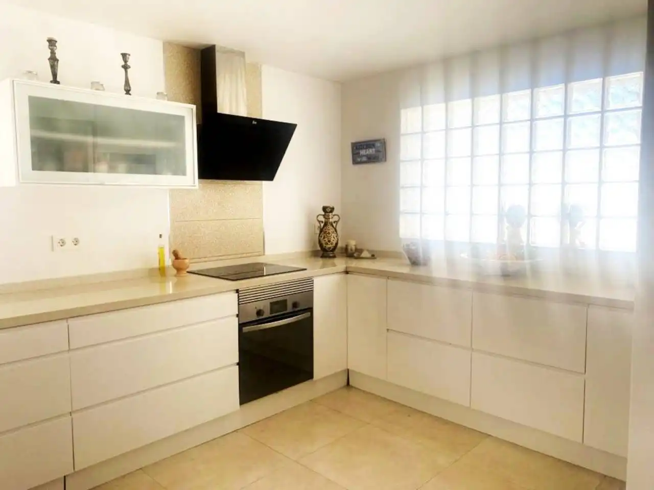 Villa mit Pool zum Verkauf in Roquetas de Mar ciudad, imagen 6